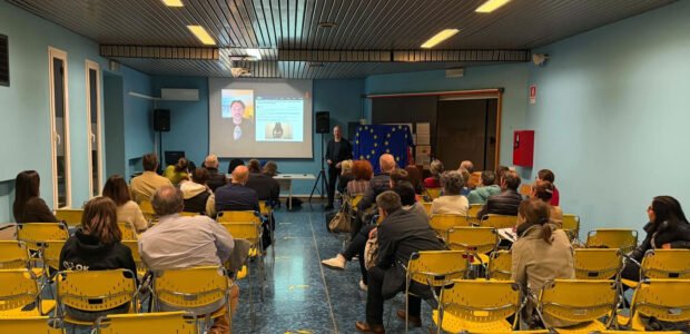 Se hai trovato utile questo articolo, condividilo sui tuoi profili social!Un’altra occasione di diffondere conoscenza e comprensione sulle forze nascoste del digitale è stato l’incontro di venerdì 10 aprile con docenti e genitori del Liceo [&hellip;]