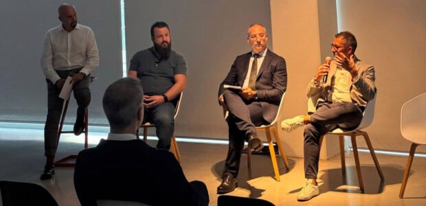 Se hai trovato utile questo articolo, condividilo sui tuoi profili social!Martedì 14 ottobre presso la splendida cornice dell’Infinite Area si è svolta la tappa di Montebelluna (TV) della settima edizione del Digital Security Festival. Temi […]