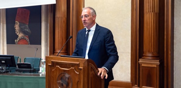 Se hai trovato utile questo articolo, condividilo sui tuoi profili social!Dopo l’esordio dell’anno scorso alla Camera dei Deputati, quest’anno il Digital Security Festival è stato inaugurato al Senato della Repubblica. Un altro traguardo storico, a [&hellip;]