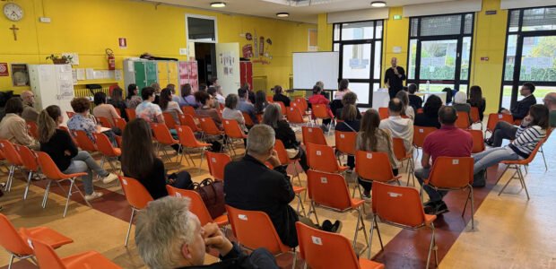 Se hai trovato utile questo articolo, condividilo sui tuoi profili social!Una serata molto partecipata quella di giovedì 16 aprile all’Istituto Comprensivo Statale “Vittorino Da Feltre” di Abano Terme (PD), alla presenza del Sindaco Federico Barbierato [&hellip;]