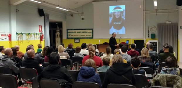 Se hai trovato utile questo articolo, condividilo sui tuoi profili social!Una conferenza molto partecipata e sentita quella di venerdì 16 gennaio con i genitori e gli insegnanti dell’Istituto Comprensivo Camisano Vicentino, presenti anche alcuni ragazzi, tutti interessati [&hellip;]